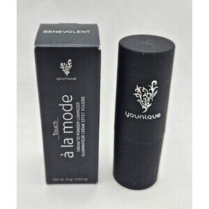 Younique Touch A La Mode Cream to Powder Luminizer Stick Benevolent .42 oz New